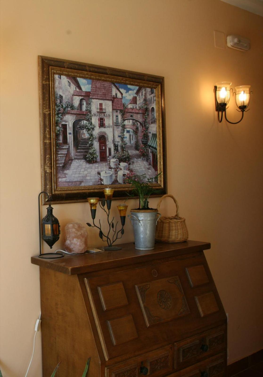 Hostal La Fuente Buera Екстер'єр фото