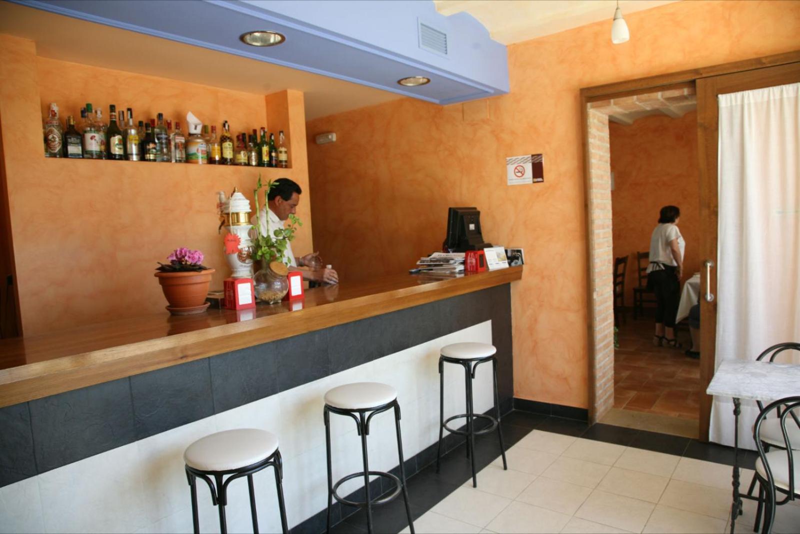 Hostal La Fuente Buera Екстер'єр фото